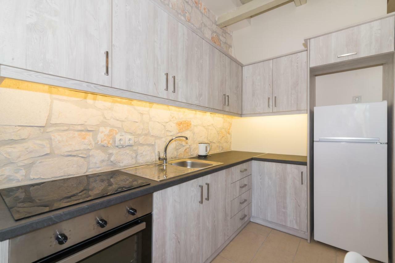 Green Stone Villas Apartments Kalamákion Zewnętrze zdjęcie