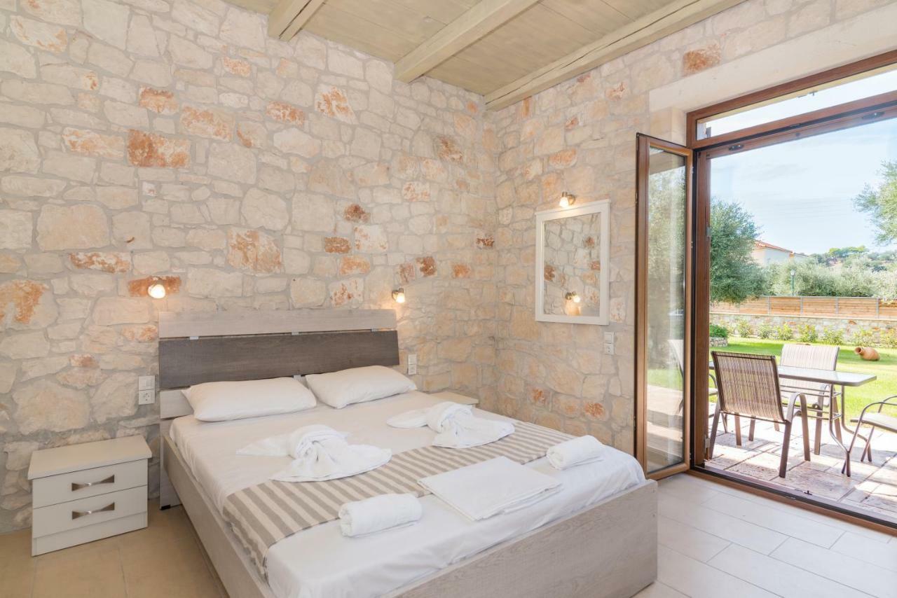 Green Stone Villas Apartments Kalamákion Zewnętrze zdjęcie