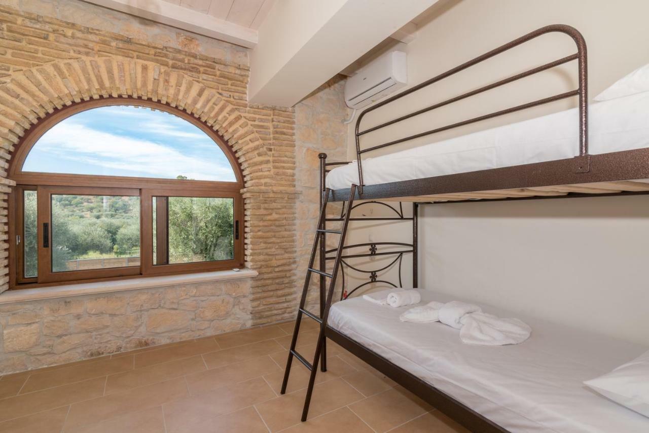 Green Stone Villas Apartments Kalamákion Zewnętrze zdjęcie